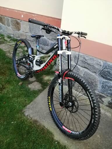 Specialized demo 8