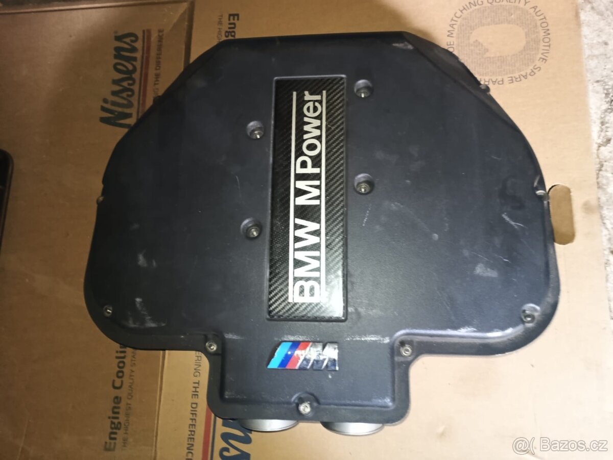 BMW e39 M5 box sání (S62 motor)