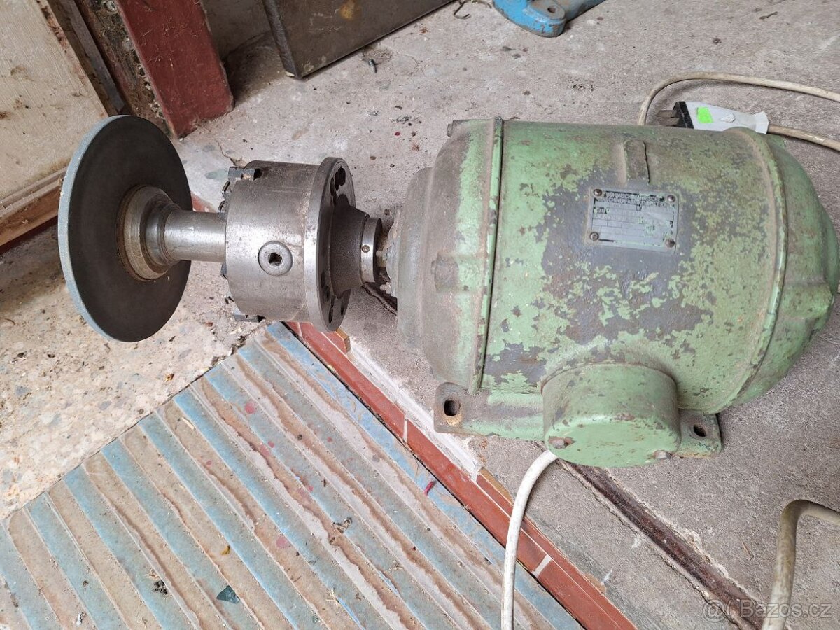 Elektromotor ČKD d25k-8nc