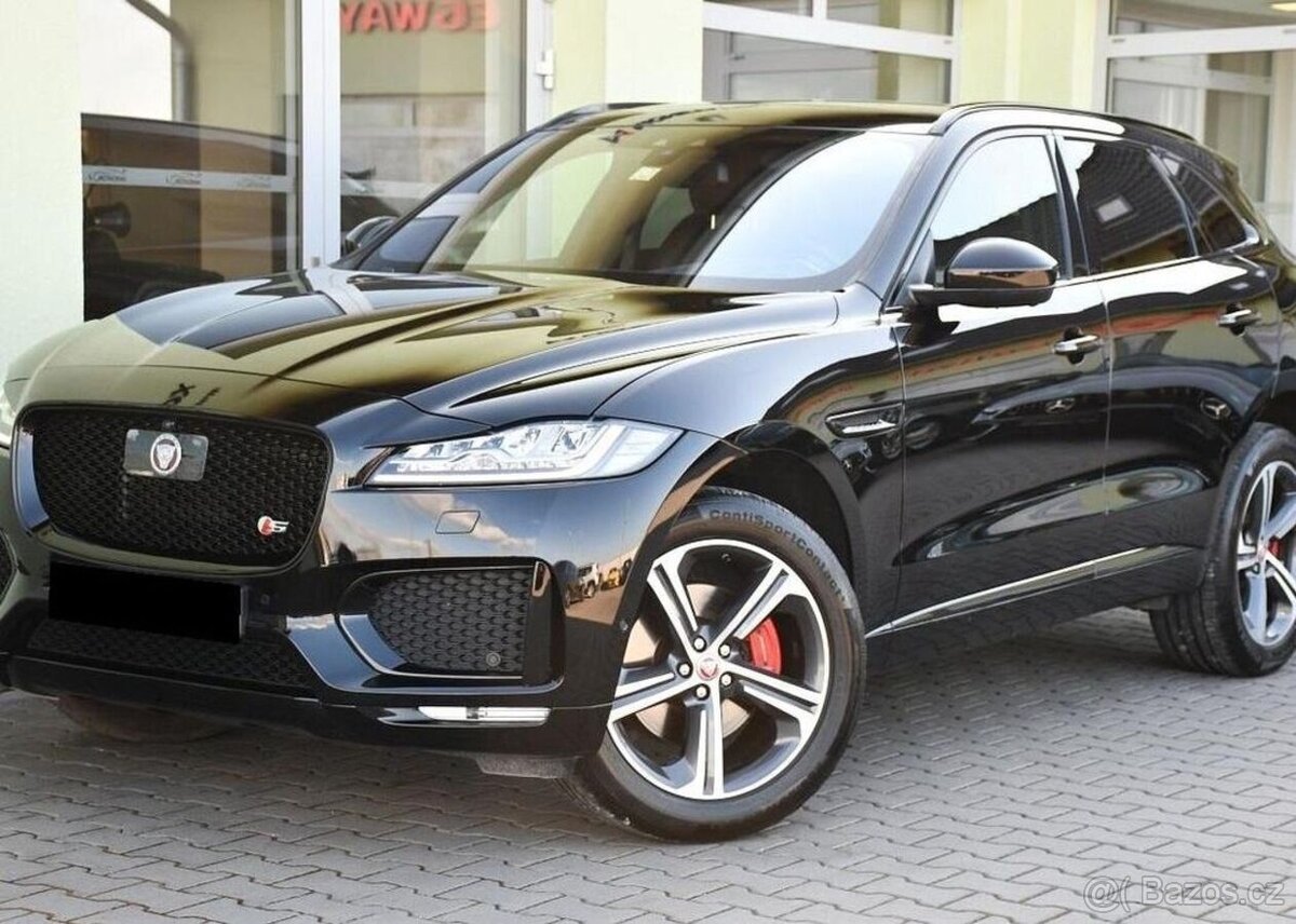 Jaguar F-Pace 30d AWD S PANO TAŽNÉ MERIDIAN