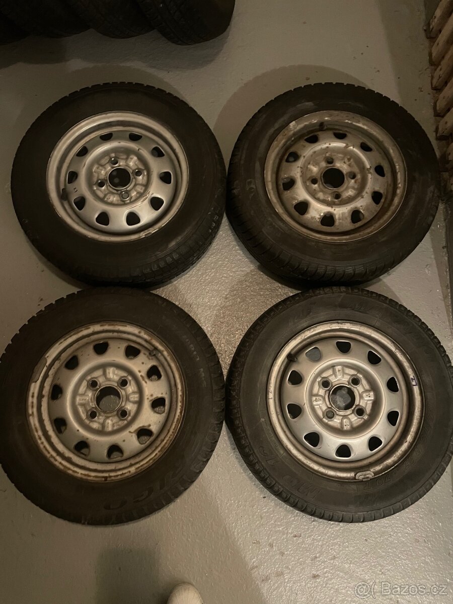 4x100 disky felicia 165/70 R13 ruzne