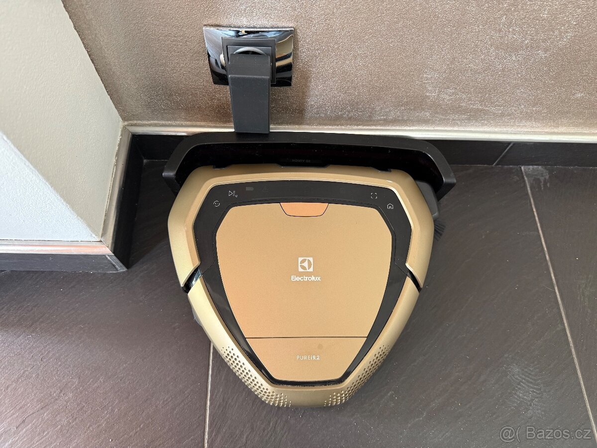 Roboticky vysavac Electrolux