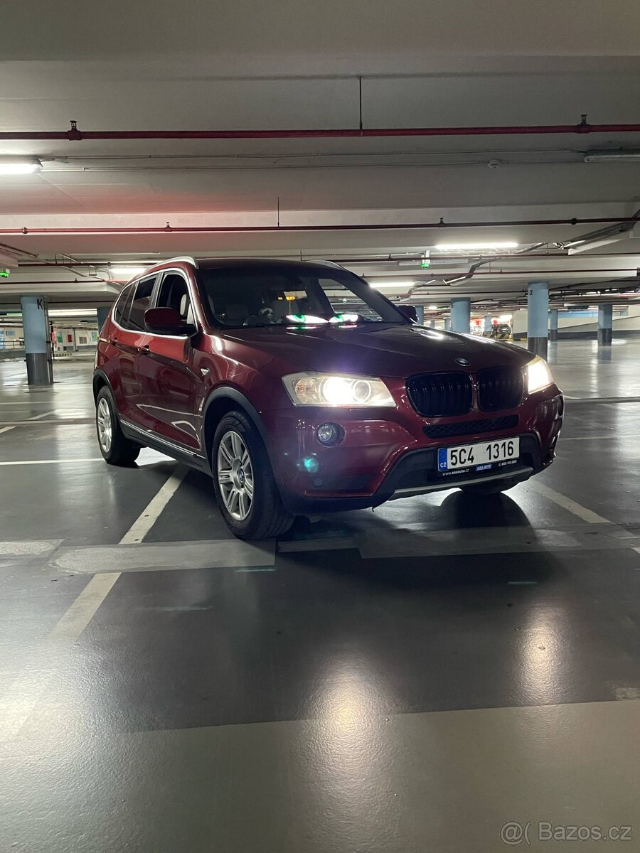 BMW X3 xDRIVE 20D
