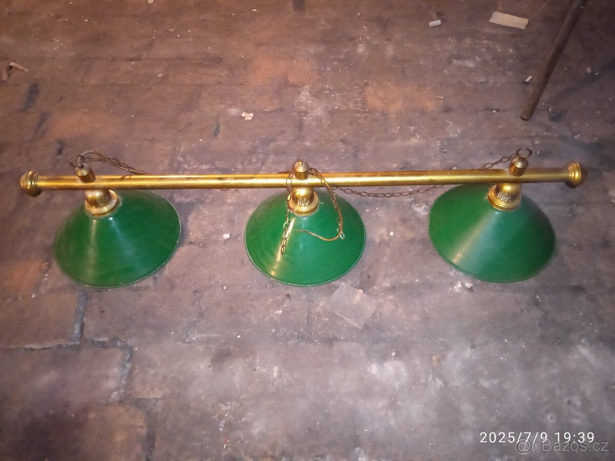 Kulečníková lampa