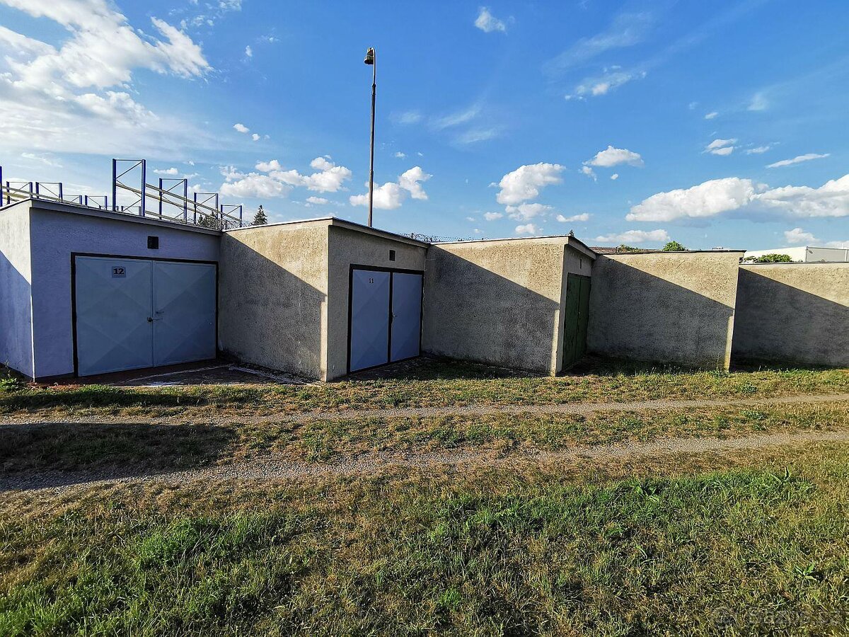 Pronájem garáže Pardubice Fáblovka
