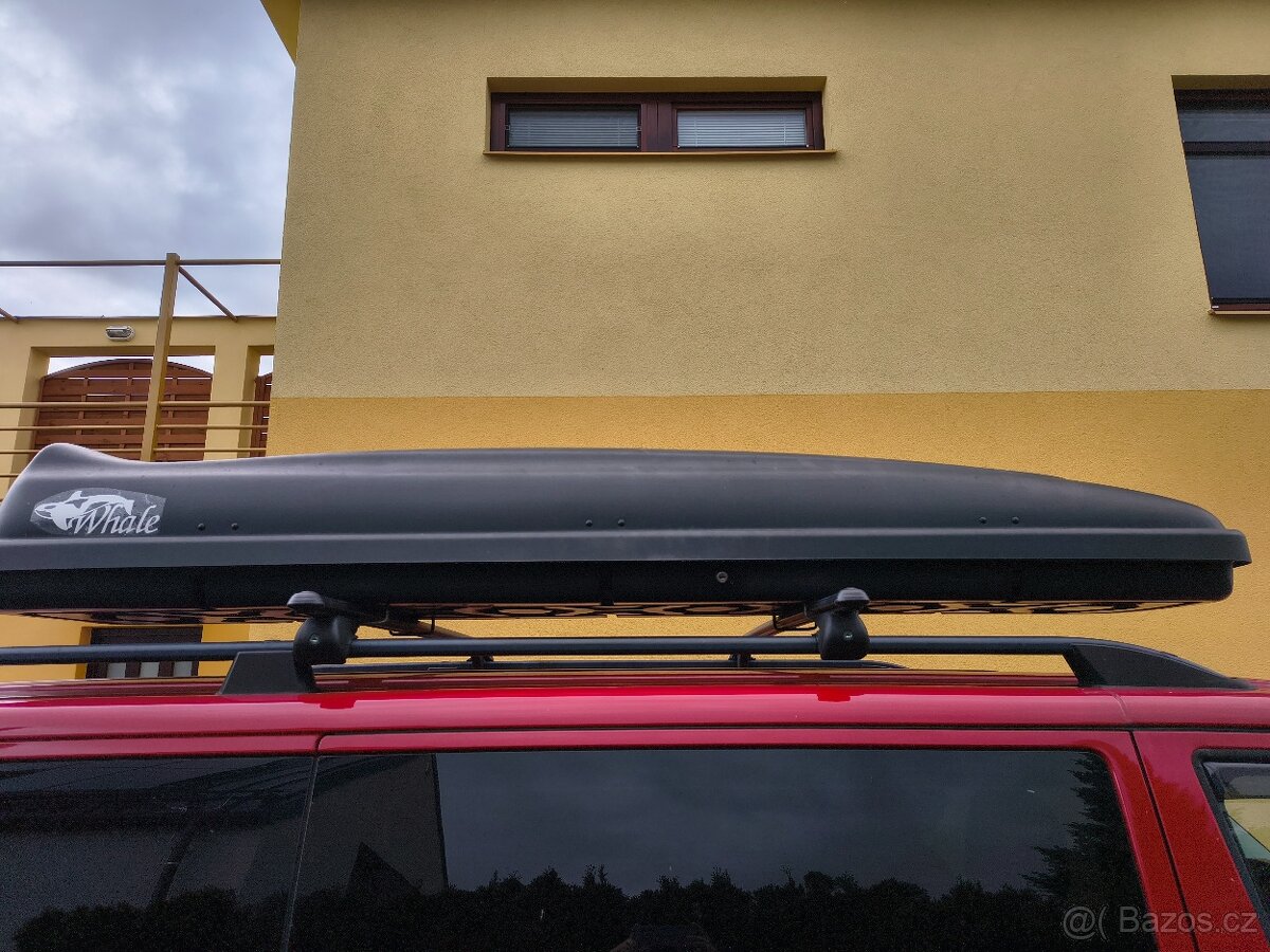 Střešní box