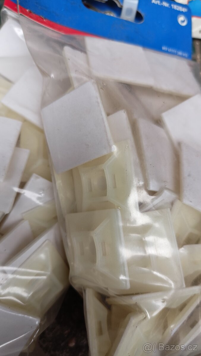 Kabelové příchytky