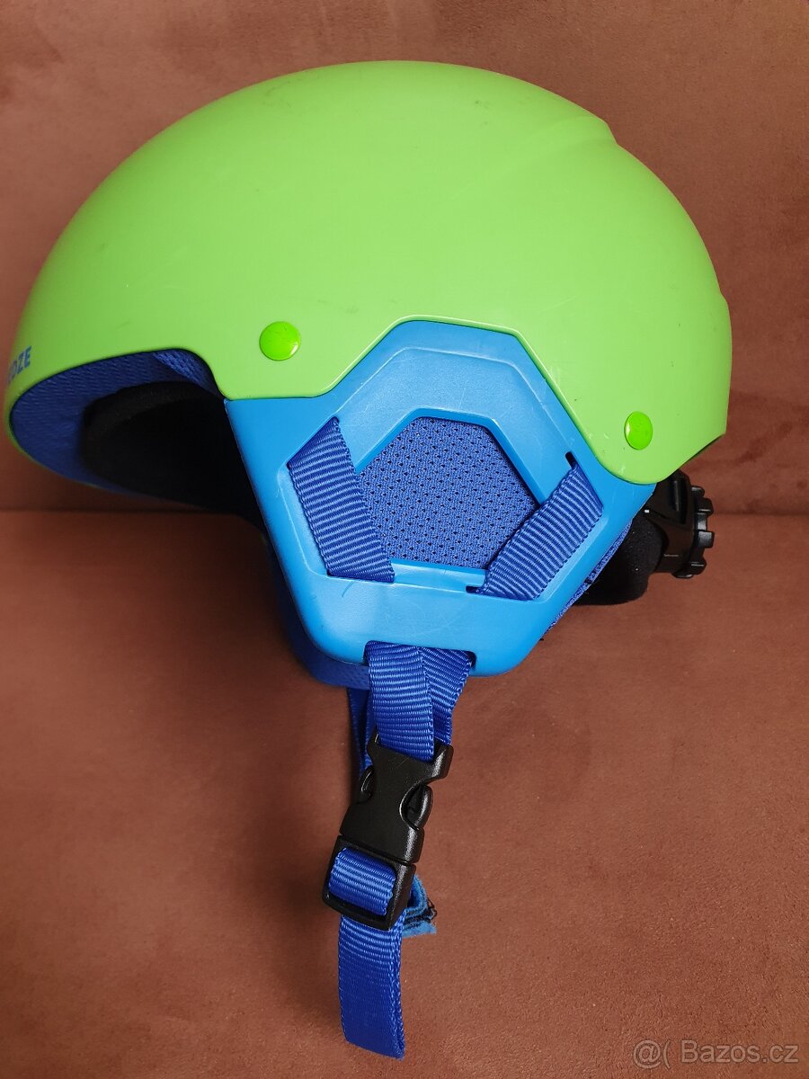 Dětská lyžařská helma