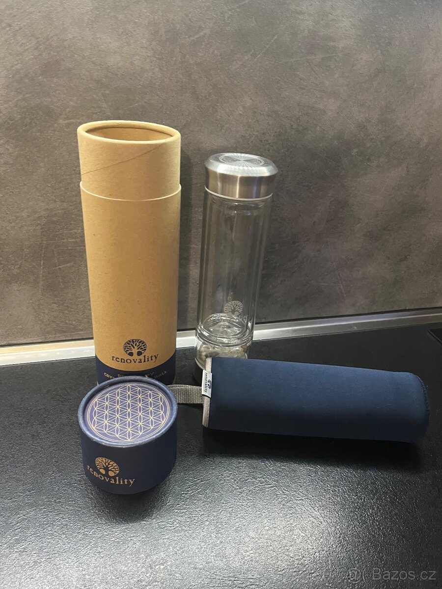 Nová skleněná lahev Renovality
