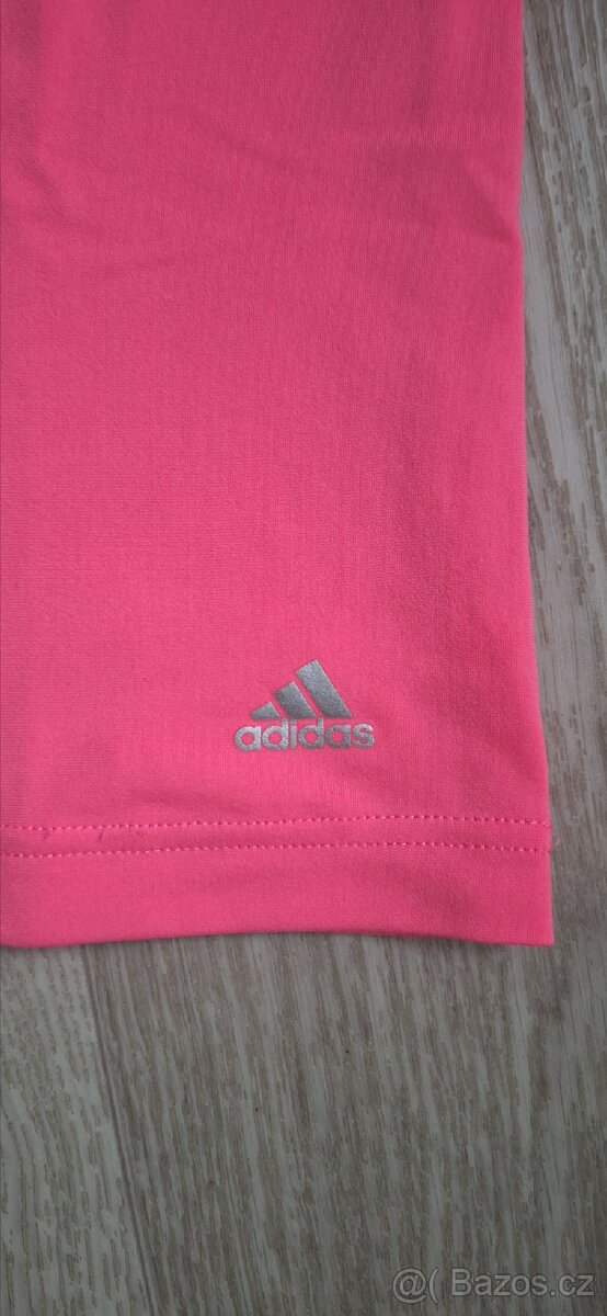 Sportovní růžové tílko Adidas
