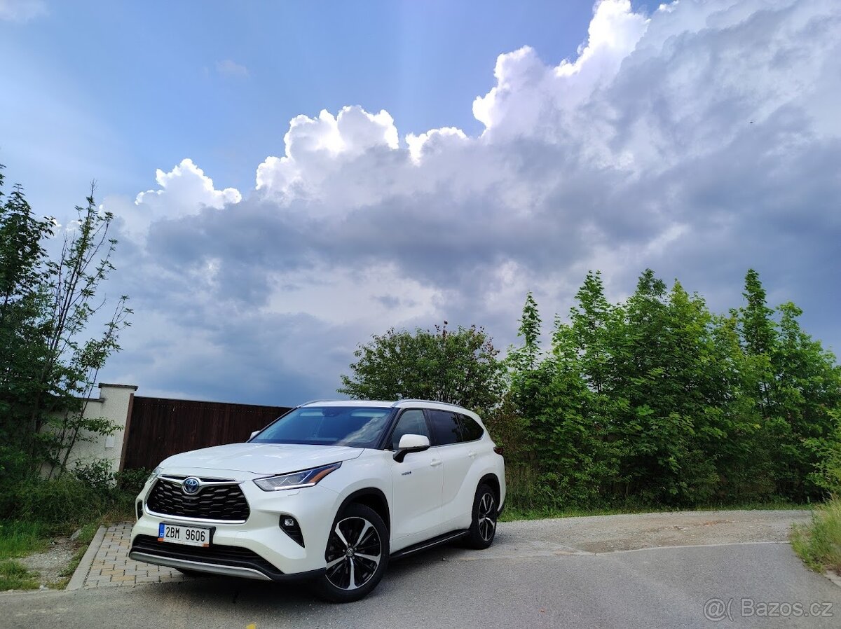 Toyota Highlander 2.5 Executive+VIP+Skyview