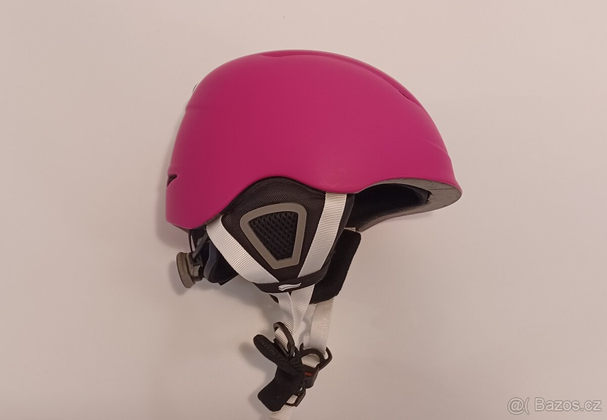 Dívčí lyžařská helma CRIVIT