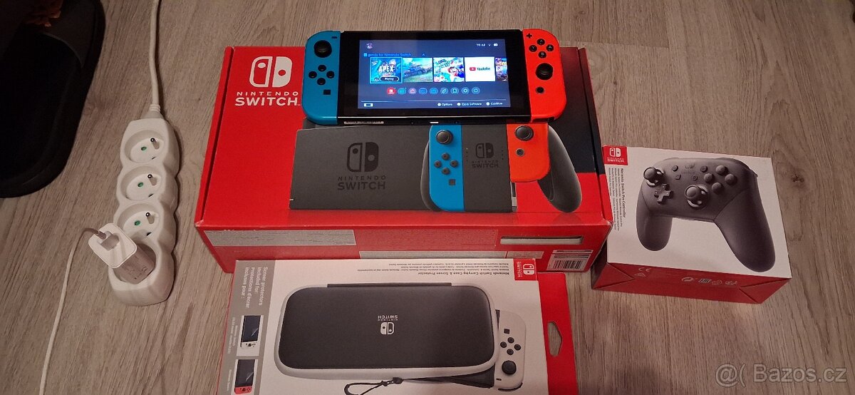 Prodám Nintendo Switch + 3 super hry + Pro Controller 🎮