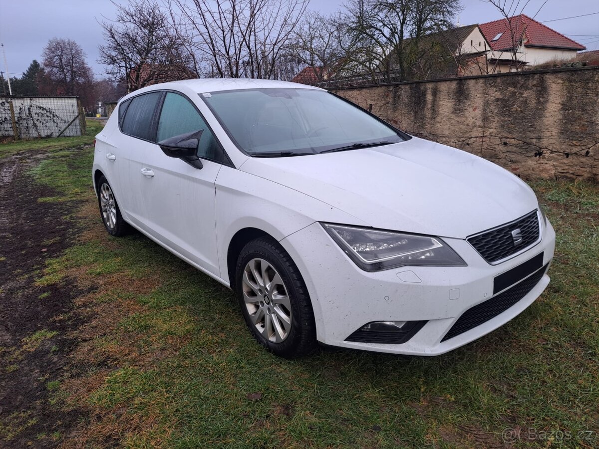 Seat Leon 1.2TSI - 77kw , výhřev , LED , výbava