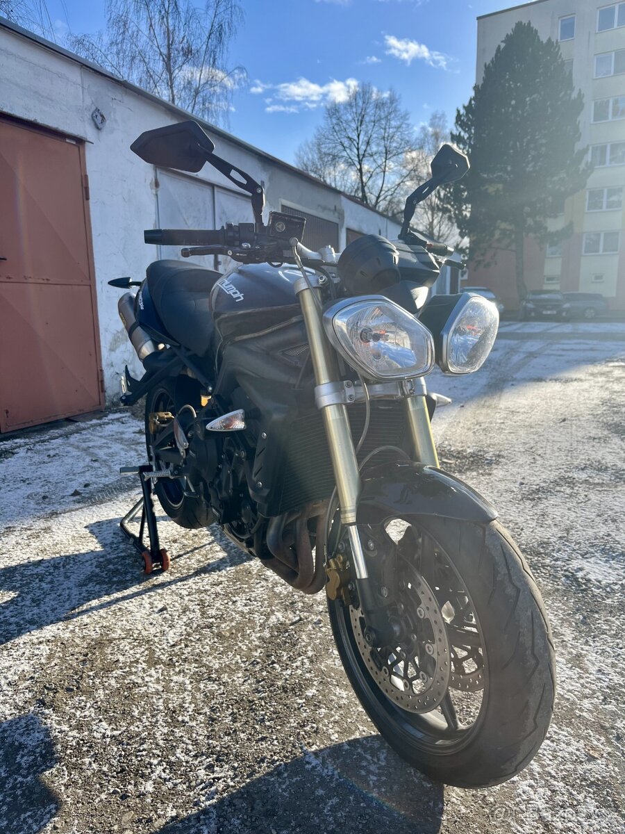 Triumph Street Triple 675
