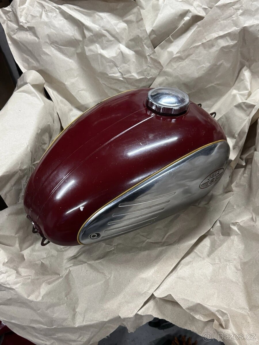 Originální nádrž Jawa 350/360