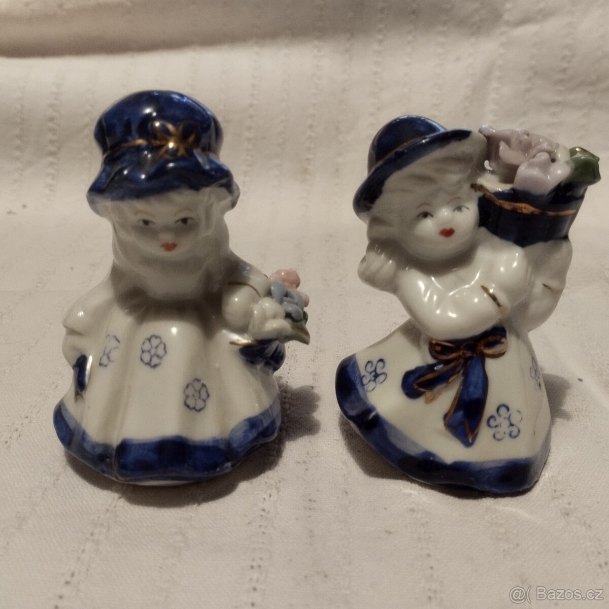 2 x porcelán soška dívky