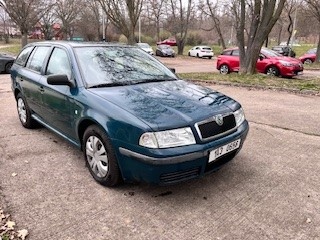 Škoda Octavia kombi 1.6 r.v. 2000