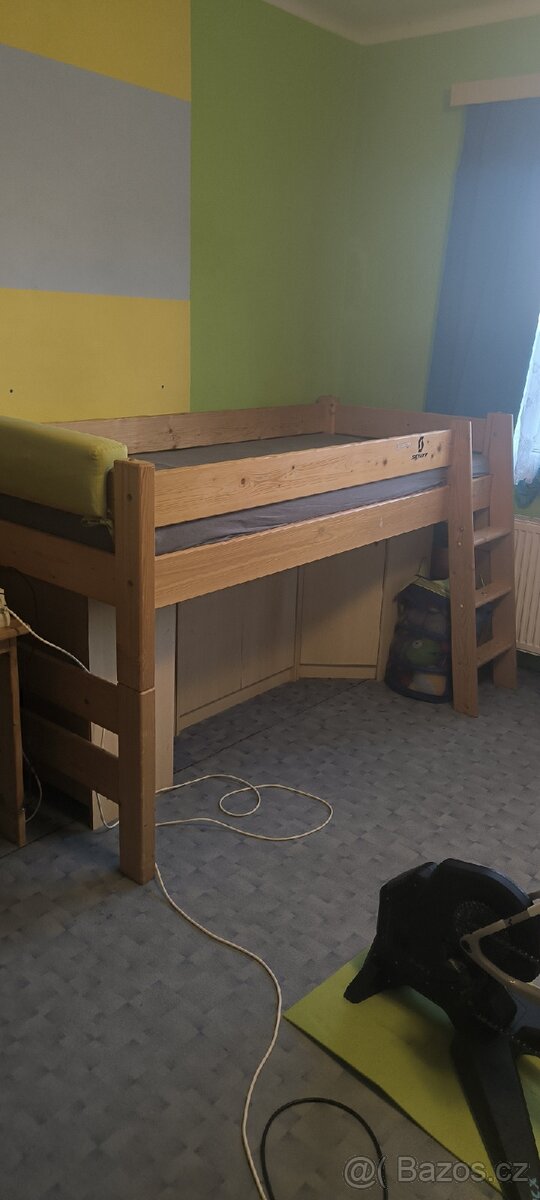 Zvýšená patrová postel 2x