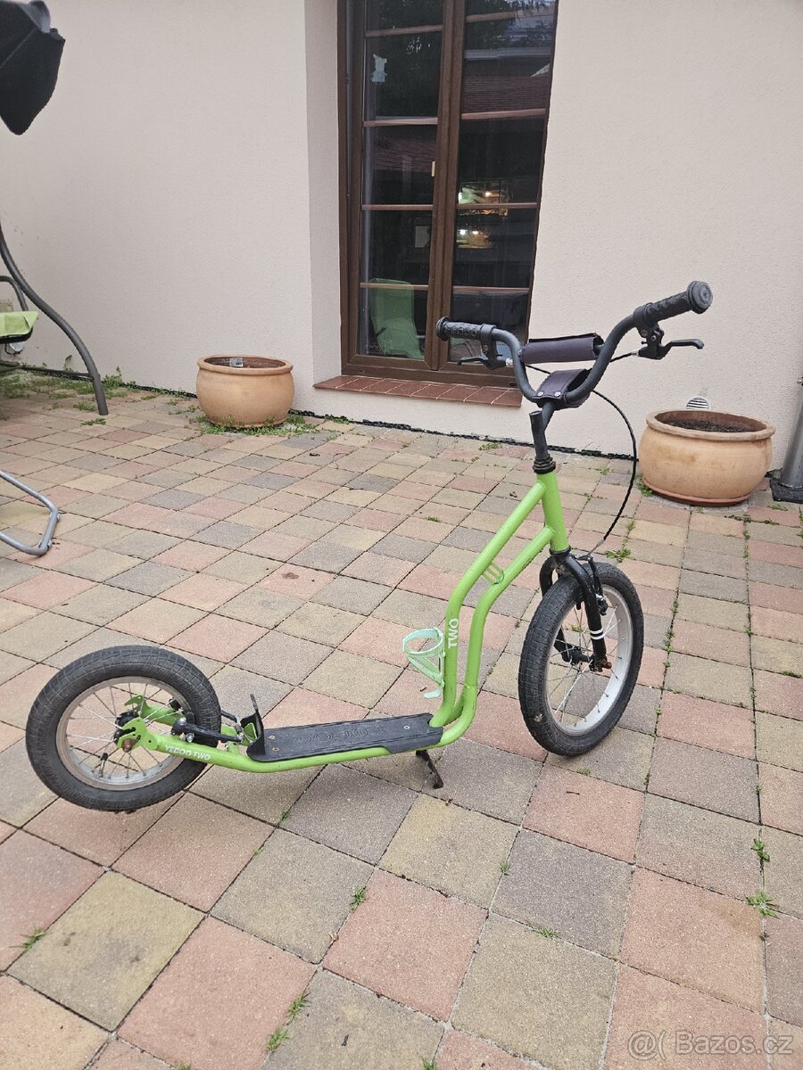 Koloběžka Yedoo Two