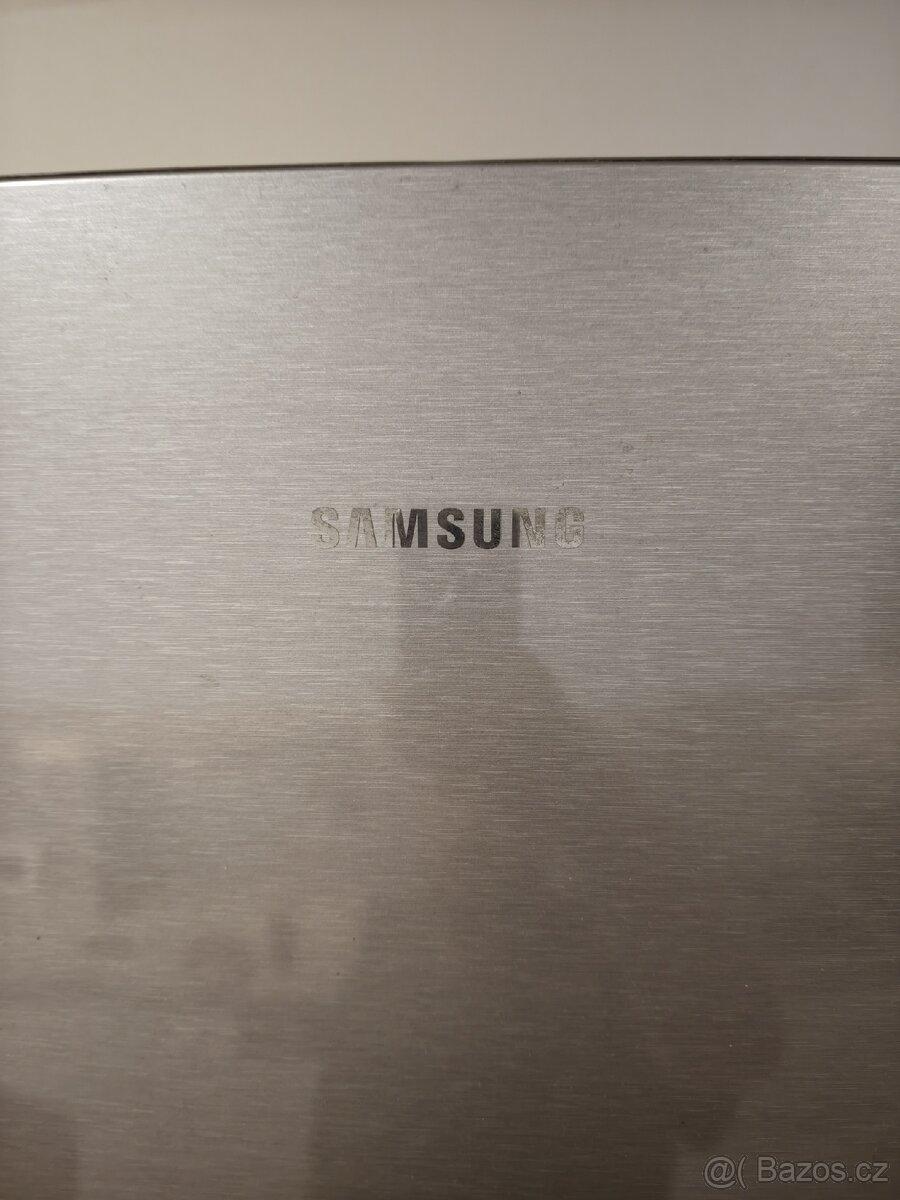 Lednička Samsung