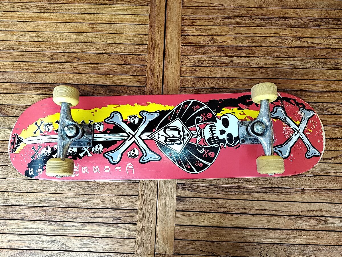 SKATEBOARD
