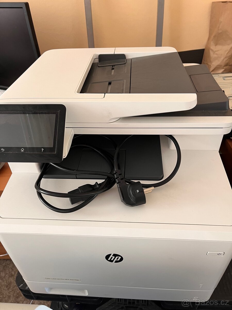 HP Color LaserJet Pro MFP M477fdn + tonery