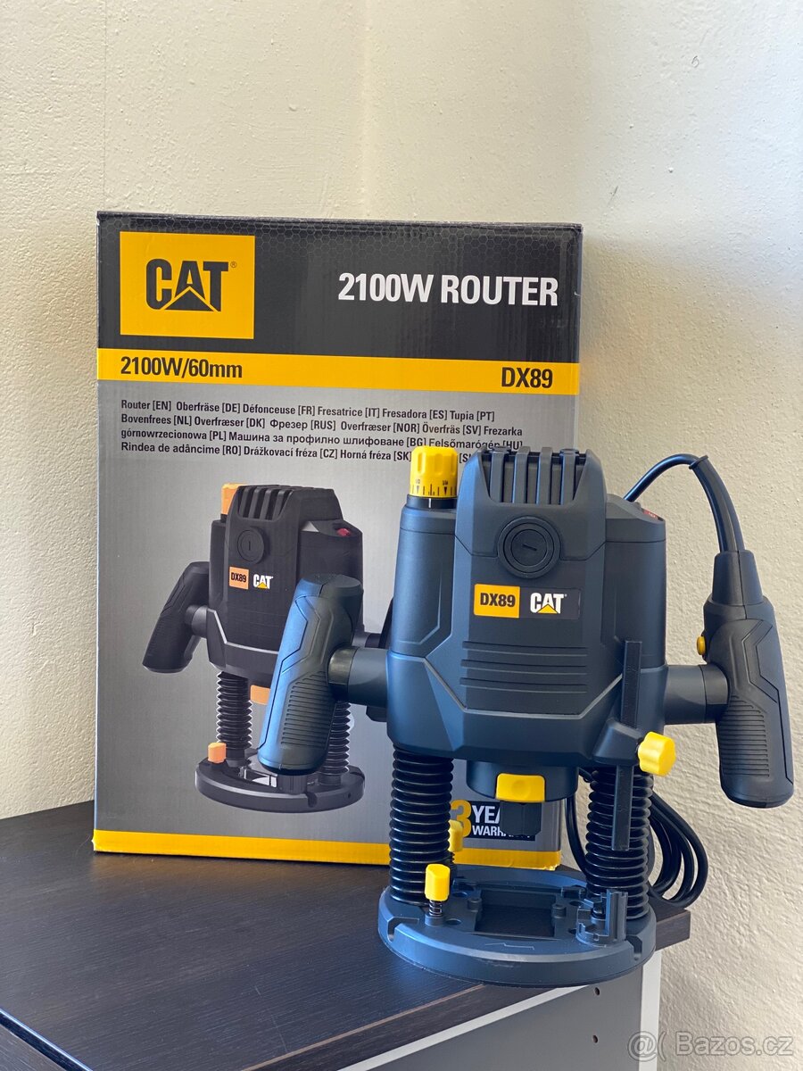 Caterpillar Horní fréza 2100W DX89
