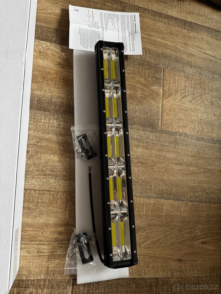 LED PRACOVNÍ SVĚTLO 98W, 8000LM, 10XCOB, 12/24V, IP67