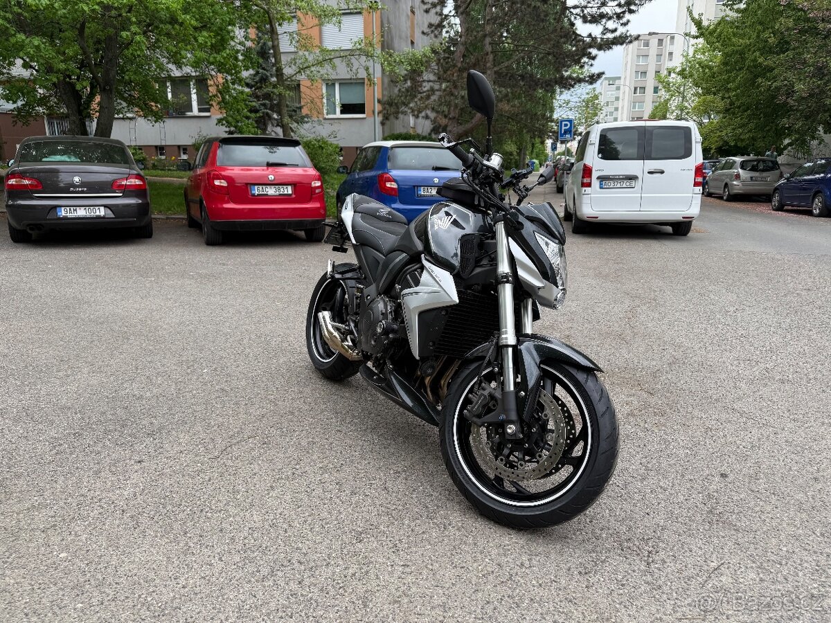 Honda CB1000R