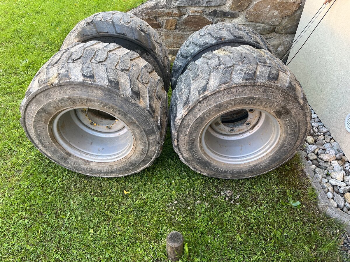 Kompletní kola na malotraktor nebo nakladač