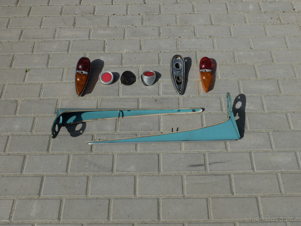 Škoda Felicia, Octavia - křidélka, zad. lampy, odrazky