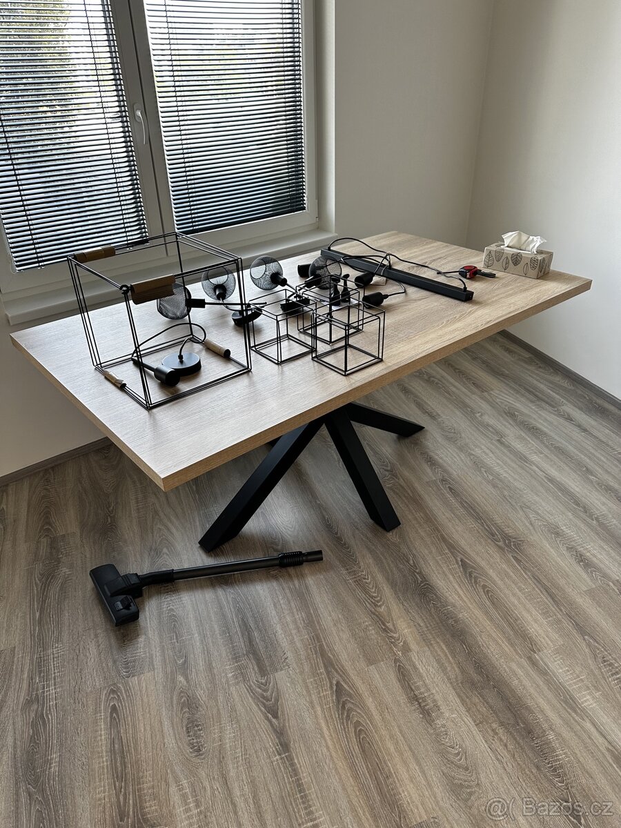 Dubový jídelní stůl - Kave Home Argo 180 x 100 cm