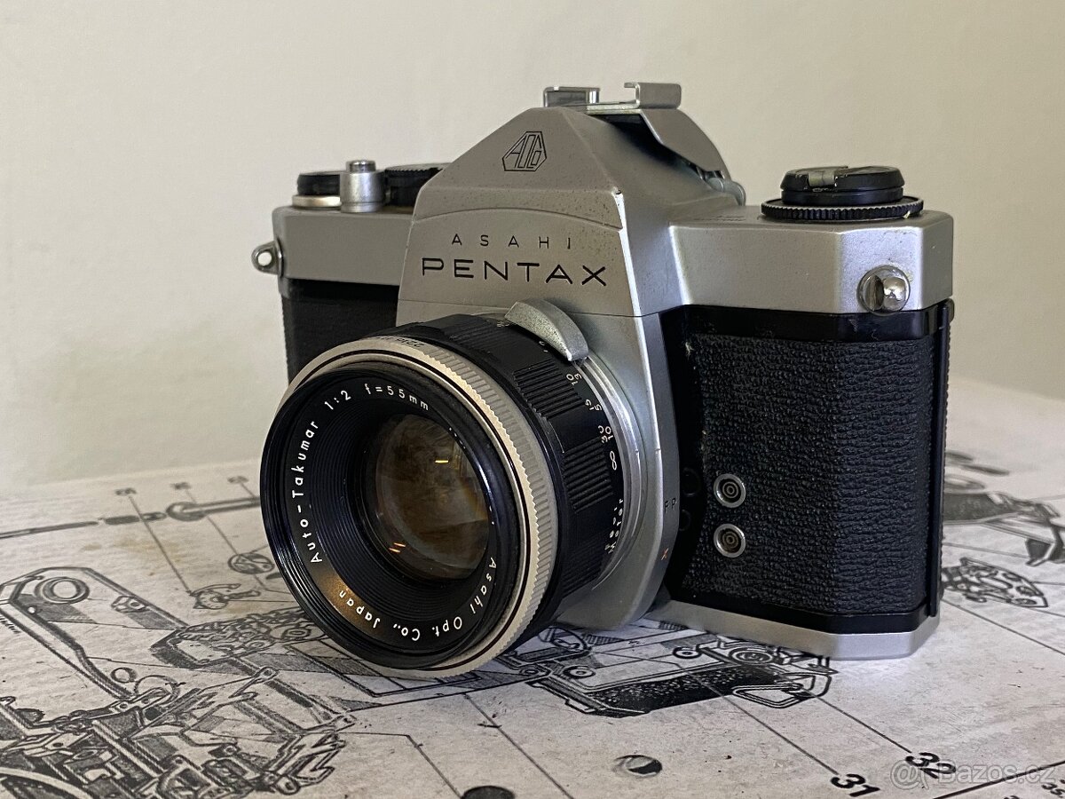 Asahi Pentax SL s legendárním objektivem Auto-Takumar 55mm f