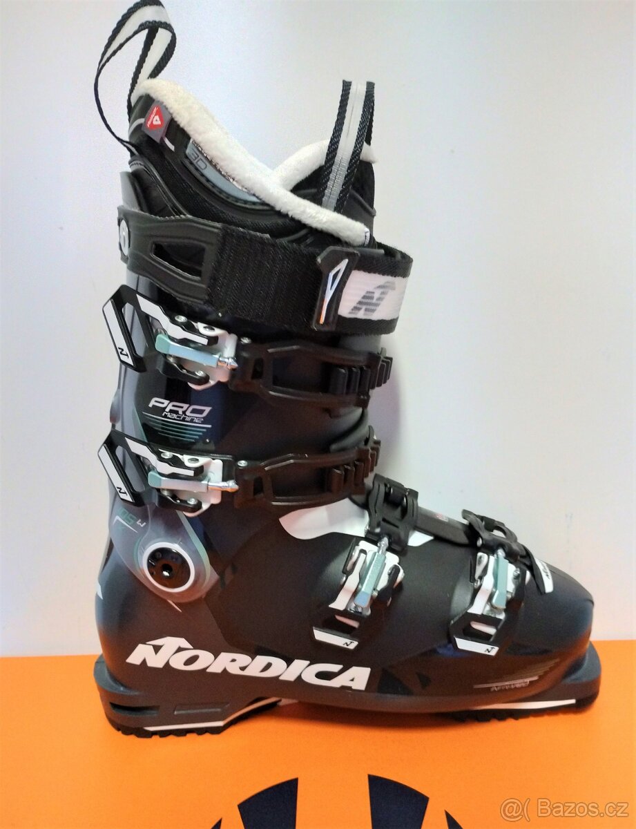 Nordica PRO Machine 105Wx BLK , vel.260/40 - levně