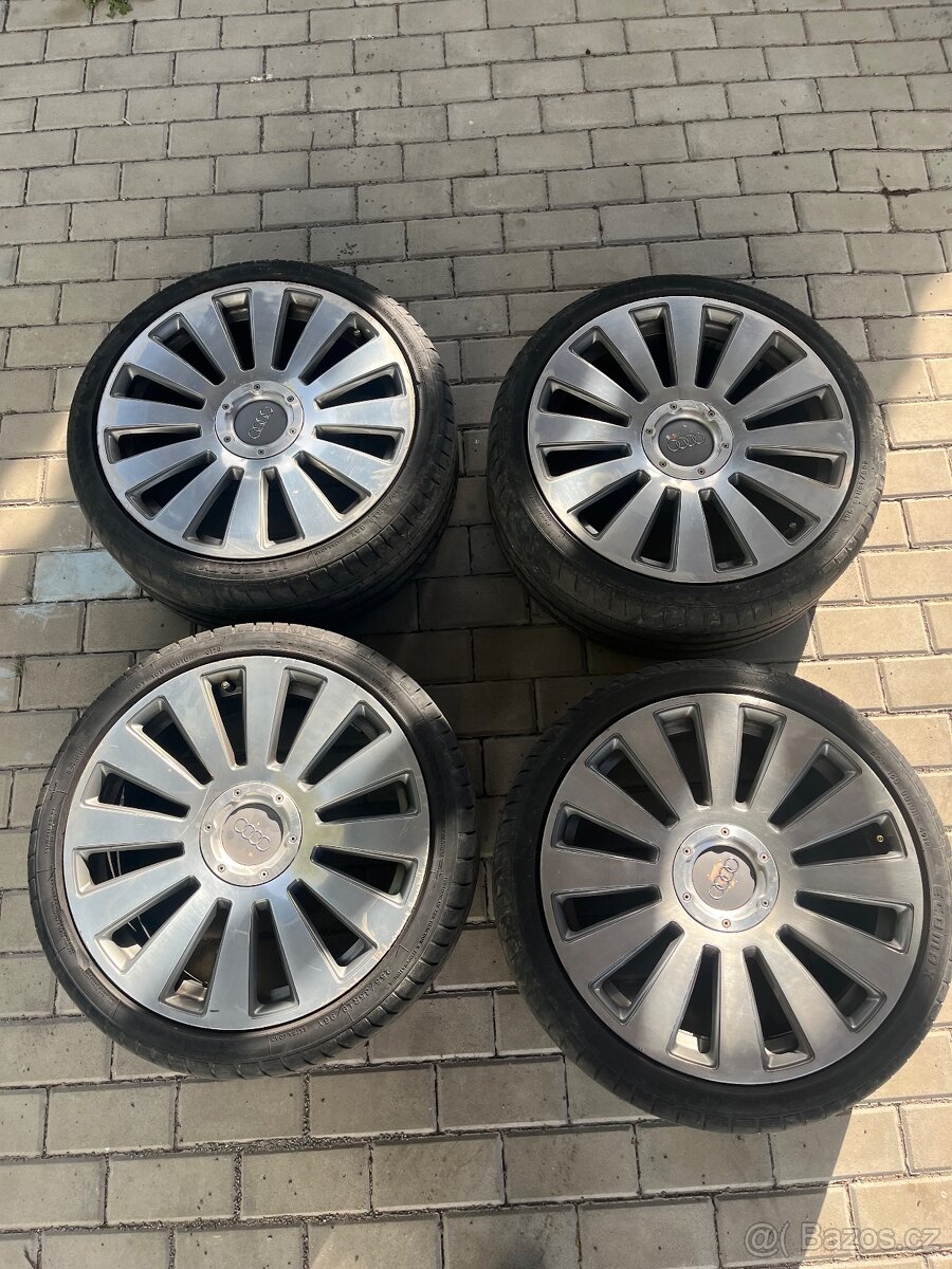Originál Audi disk R19 ET 45