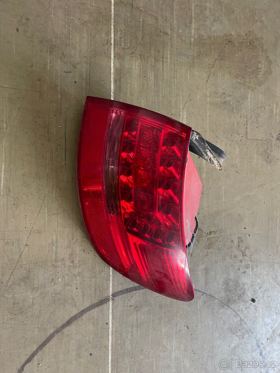 Zadní světlo Audi A6 C6 Avant