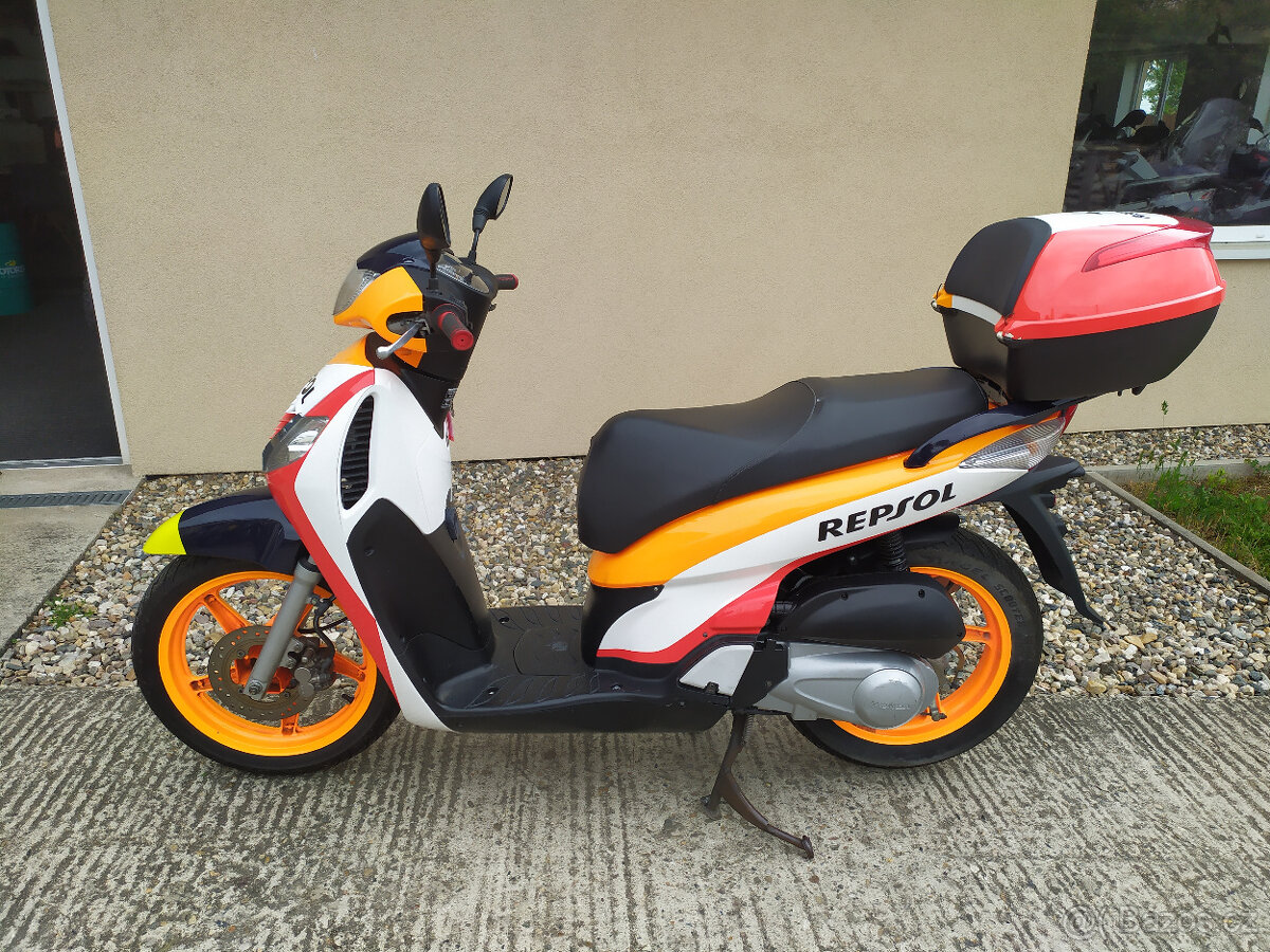 Honda SH125-2012