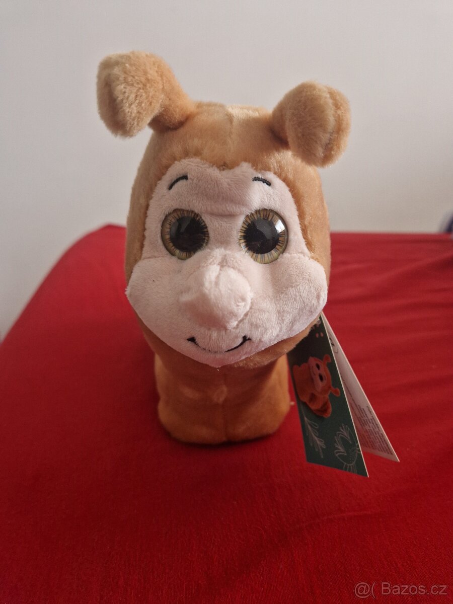 Nový plyšák s visačkou šneček
