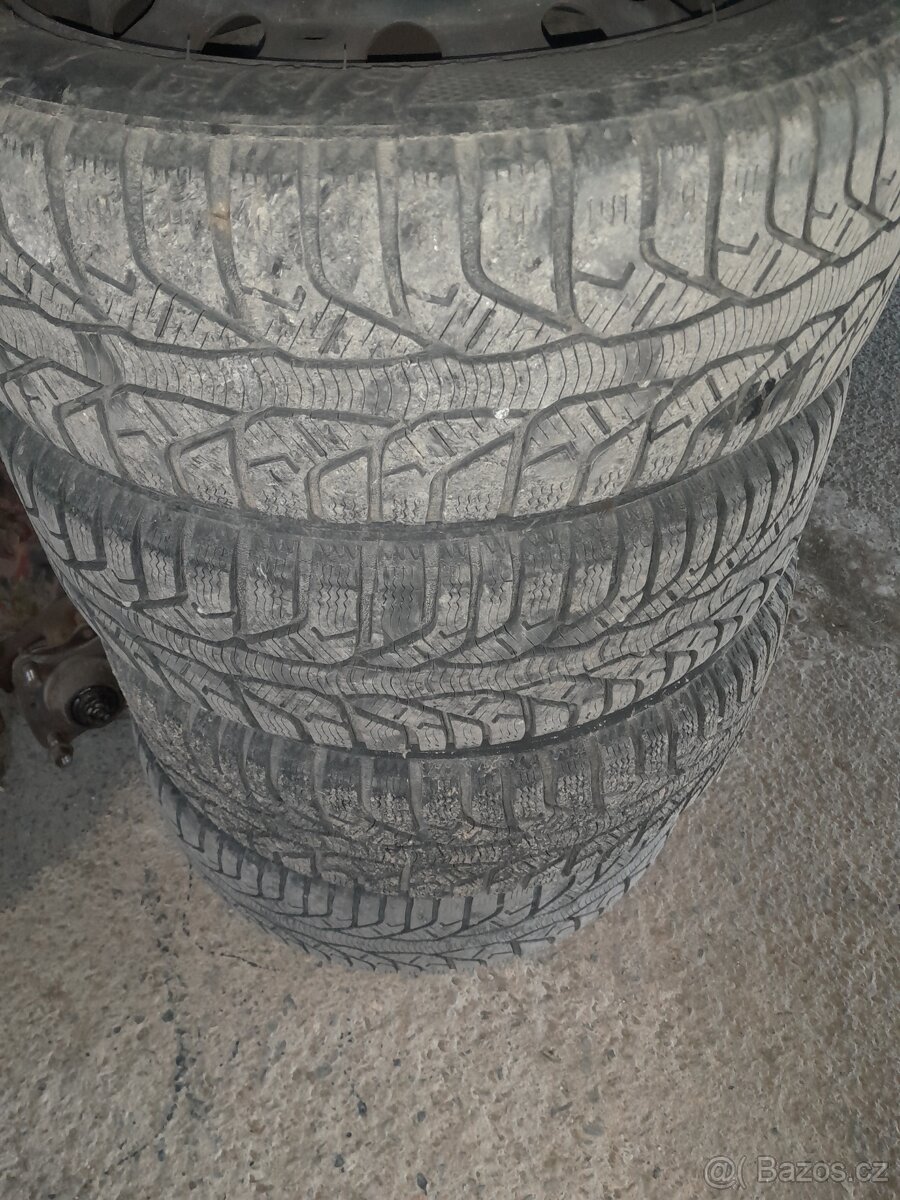 Zimní kola R15