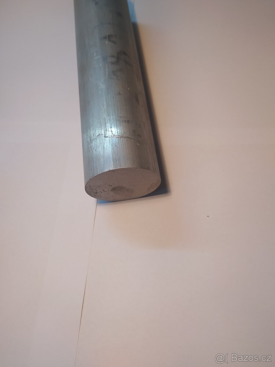 Hliník tyč pr. 50x195mm