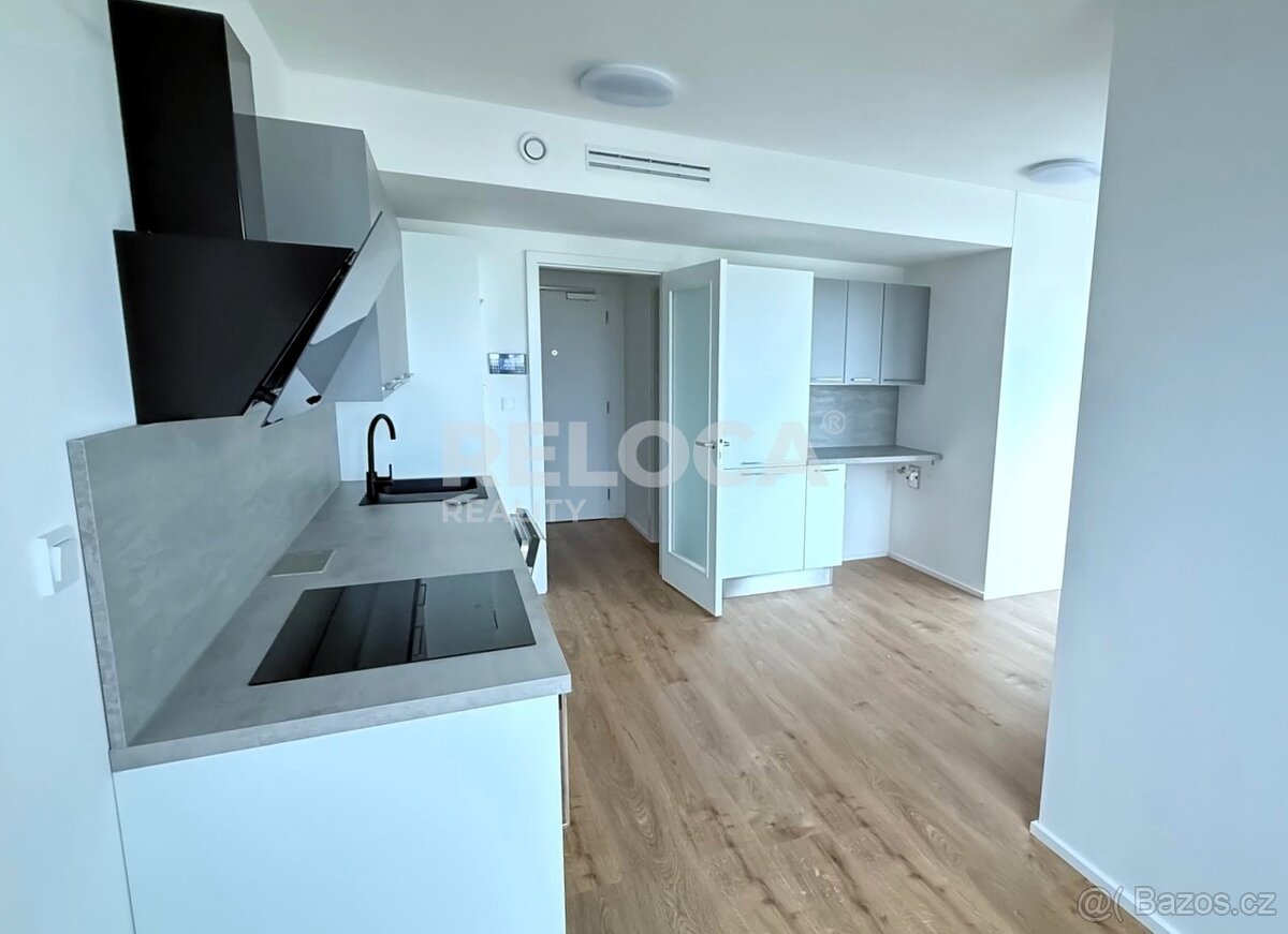 1+KK 43m2+23m2 terasa, Praha 13 Stodůlky, Hábova, ještě neby