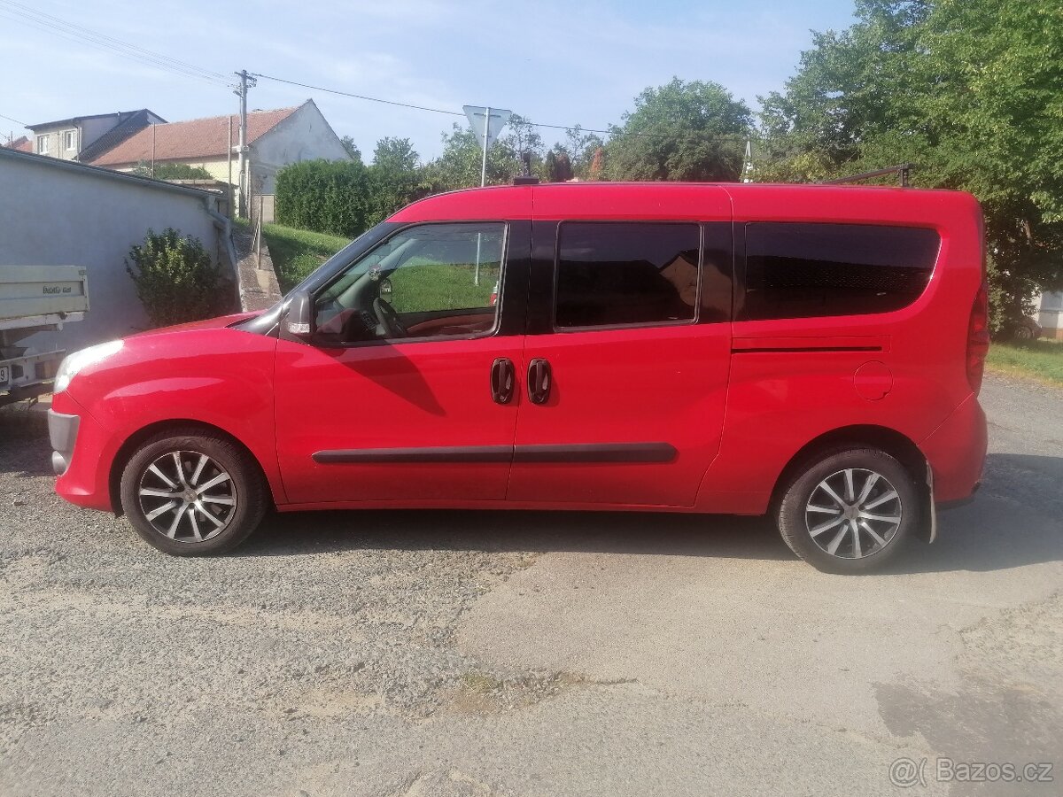FIAT DOBLO MAXI 1.4T 88KW BENZIN+LPG NOVÁ STK