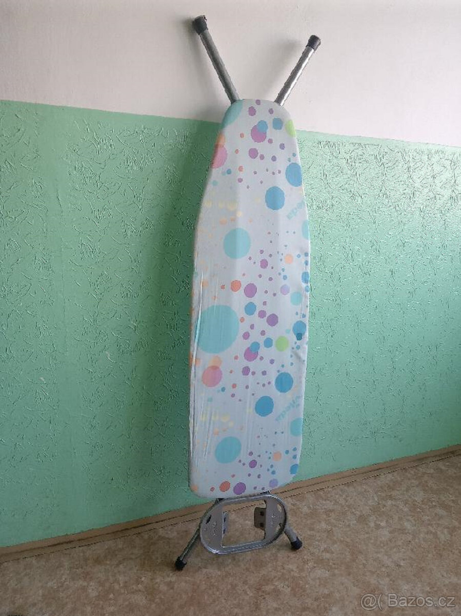 Žehlící prkno Vilede