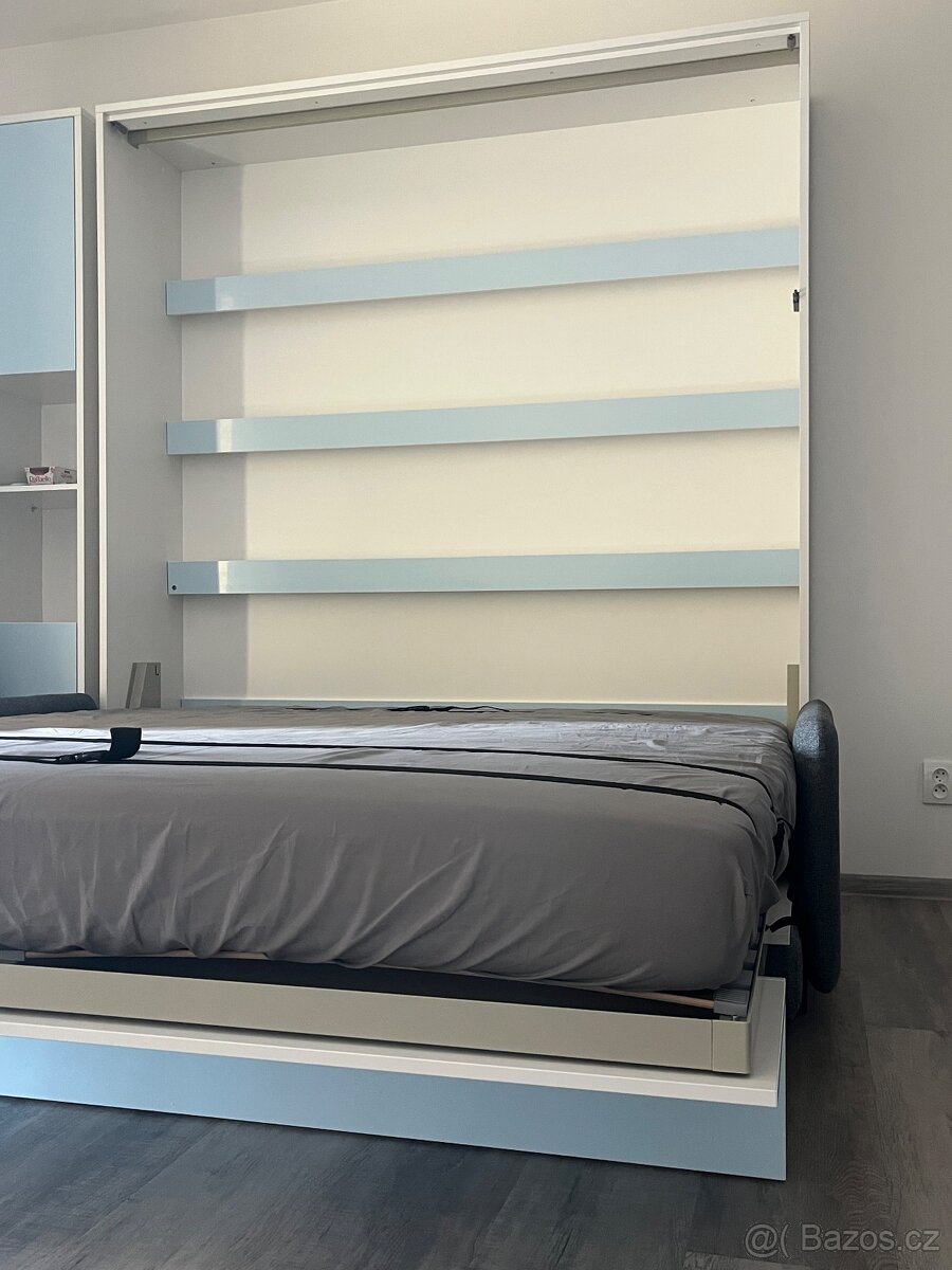 Bed concept 180x200 bila lesk