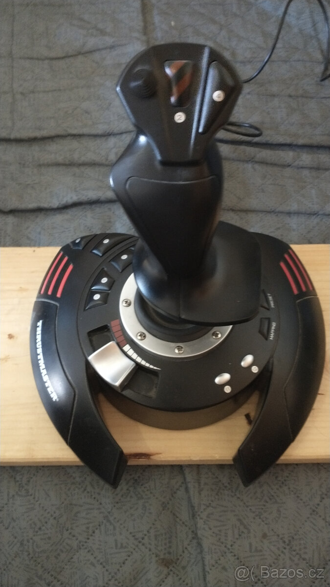 Thrustmaster T.Flight Stick X