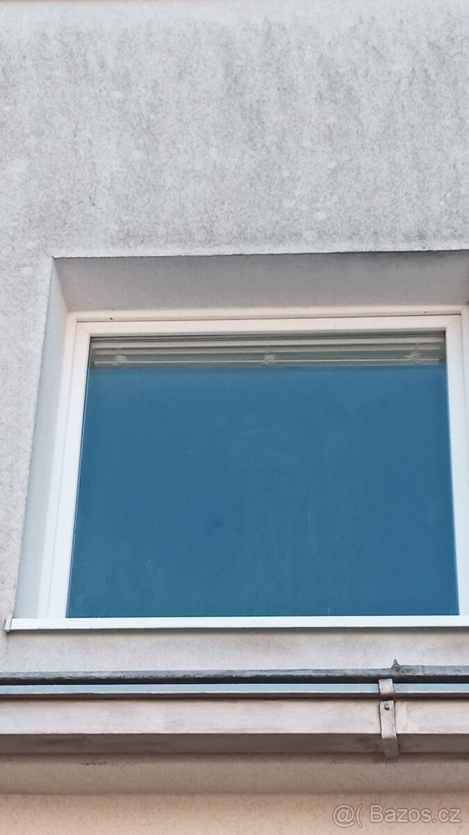 Plastové okno jednokřídlé š146x  v144