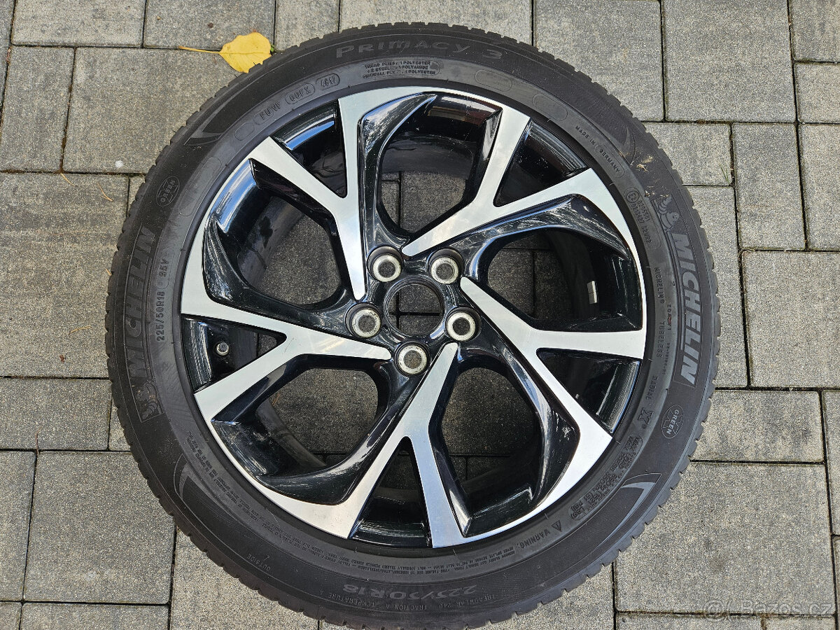 Sada originálních kompletních 18" ALU kol Toyota+disk navíc