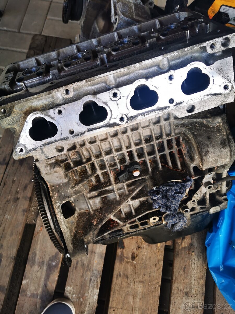 Motor 1.4 16V škoda fabia, Roomster, vw polo