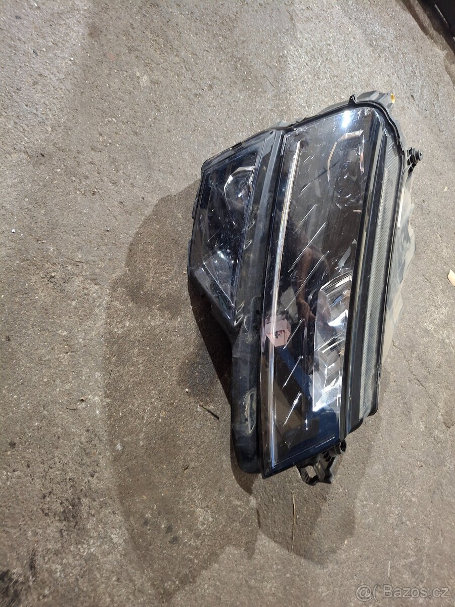 Predné svetlá Škoda Karoq Full led